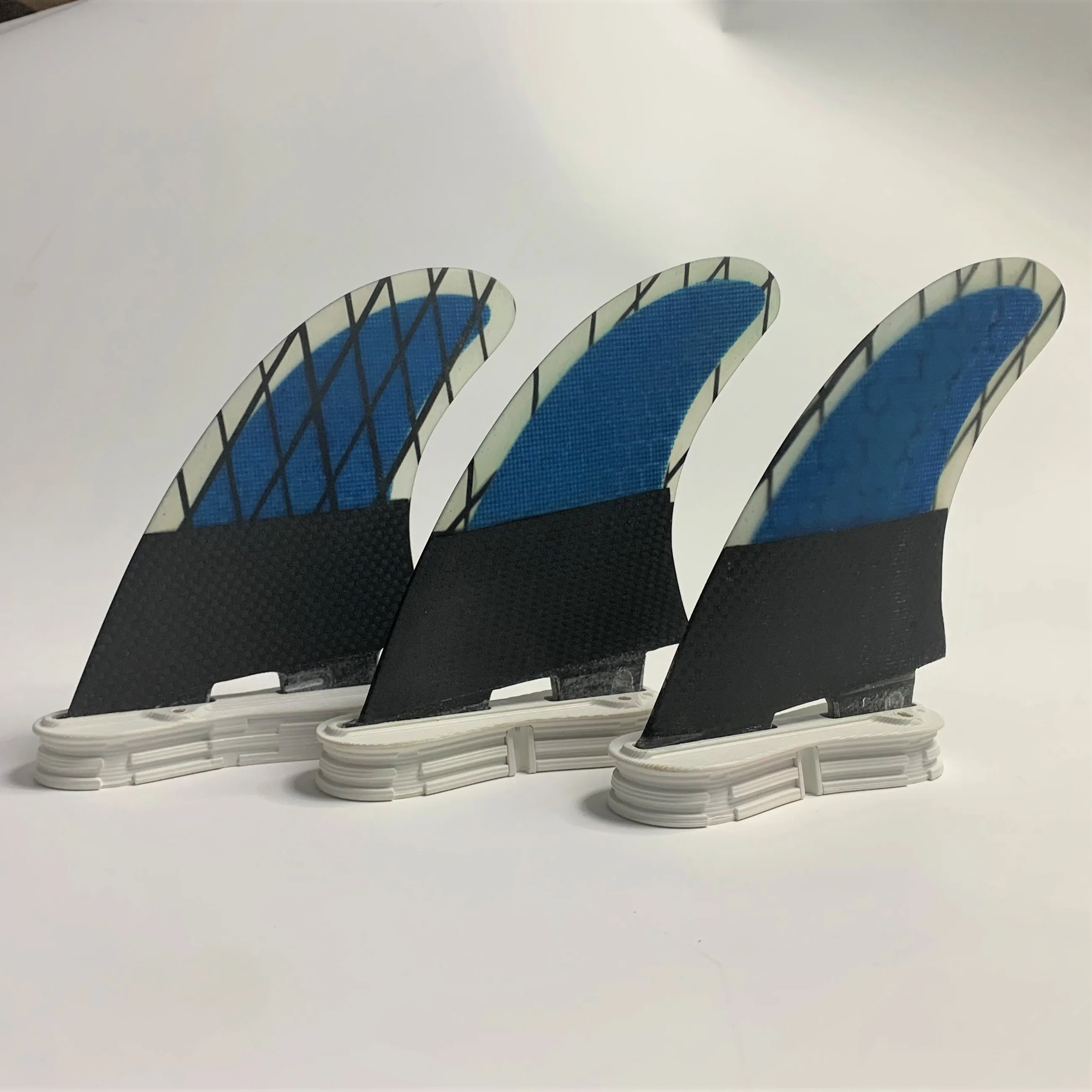 Double Tabs II Quilhas FS2 Fin Green/Blue K2.1 Carbon Fibre Fins Surf Twin Tabs II Carbon Fins in Surfing