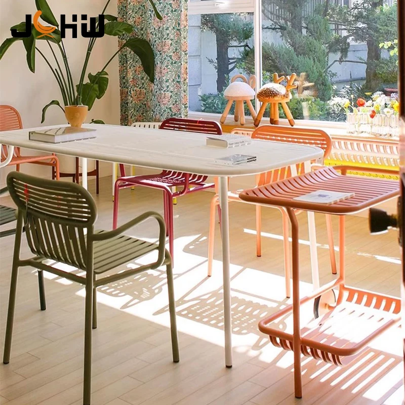 Durable Modern Multi-color Restaurant Cafe Table And Chair Custom Patio Furniture Garden Set