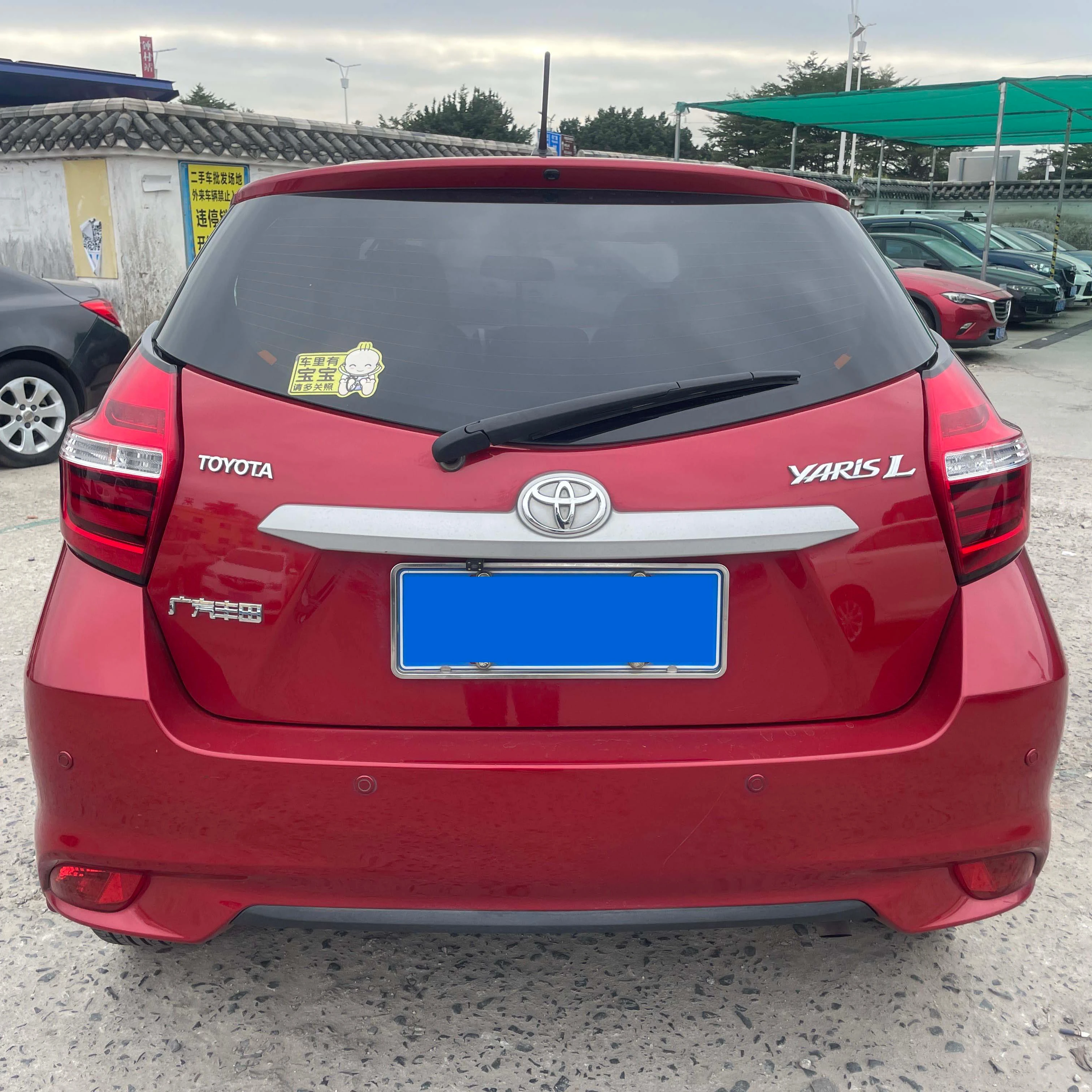 Сделано в Китае бестселлер автомобиля Vitz/Yaris 2013 2014 2015 2016 2017 2018 2019 2020 Бензиновый Автоматический 5-местный удобный автомобиль