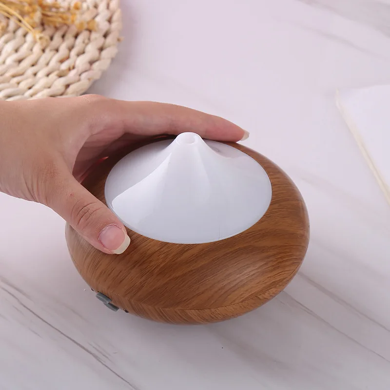 Onion Design Essential Oil Diffuser Aromatherapy Humidifier, 125ML Cool Air Mist Iceberg 7 Colors Light