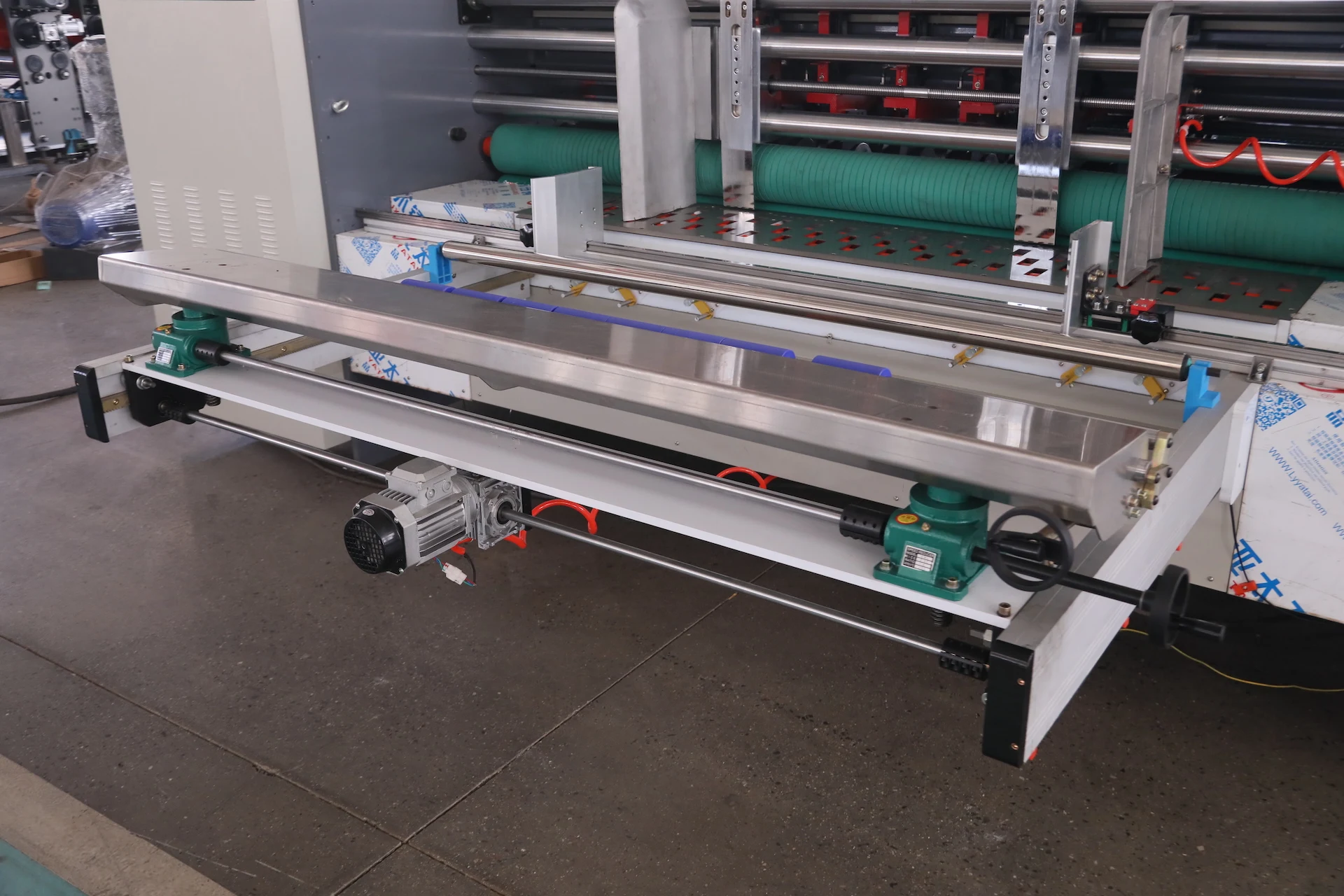 120m/min 150m/min Thin Blade Slitter Scorer Machine High Speed for Corrugated Production Line