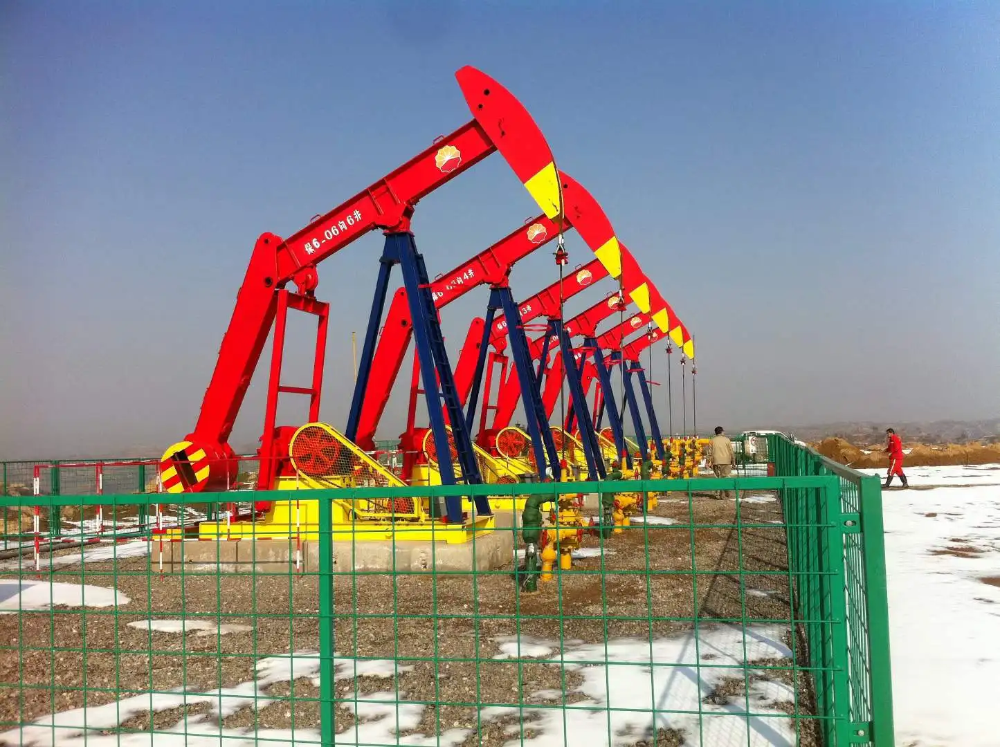 Oilfield new updated counter balance power saving pumping unit