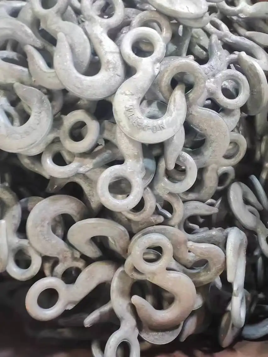 Wholesale Mouth Hooks with Safety Latch Container Hook for Lifting and Hoisting
