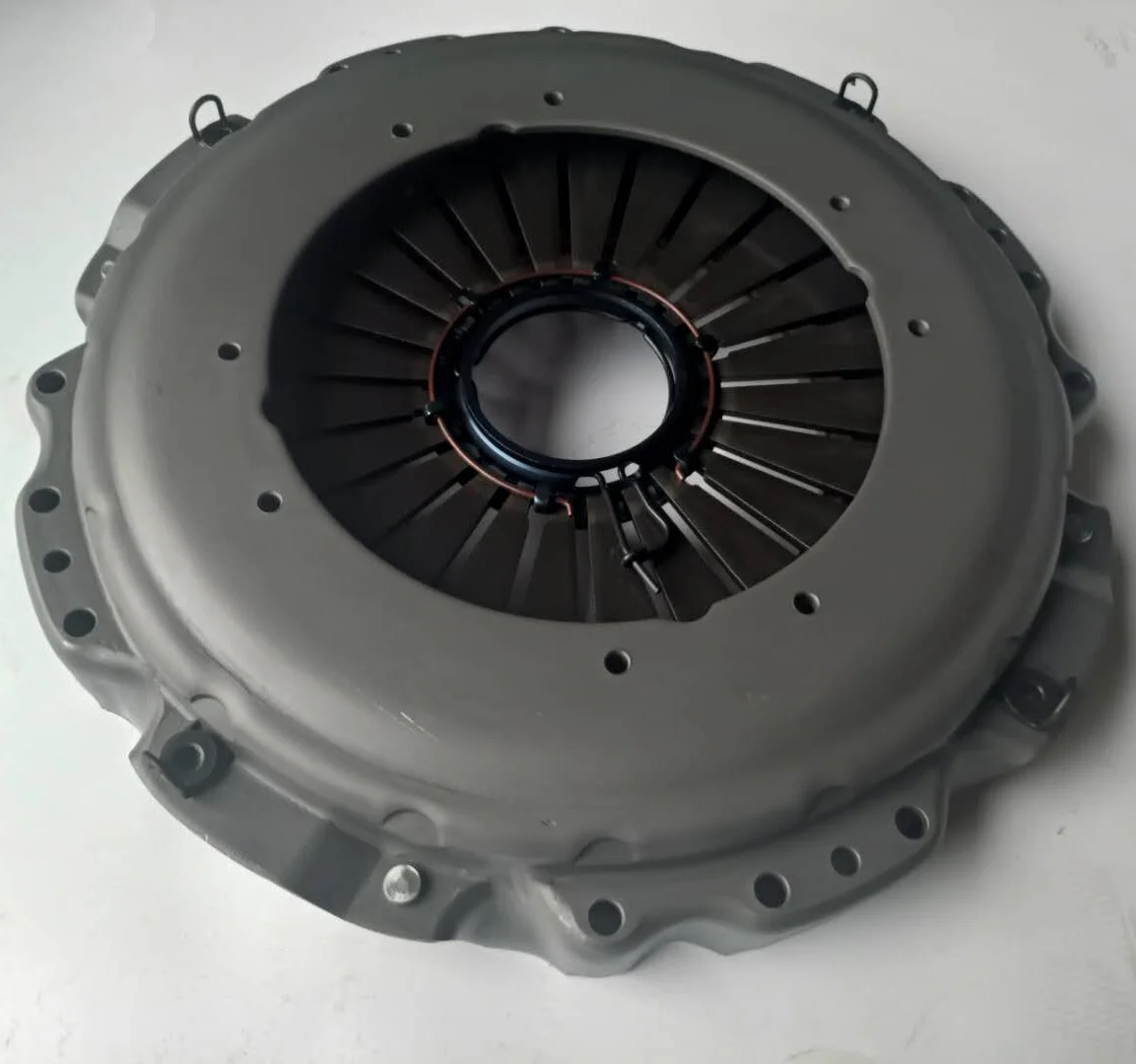 Heavy Truck Parts Diesel Engine Clutch Disc WG9725160390 Friction Pressure Plate Clutch Apply to Sinotruck HOWO