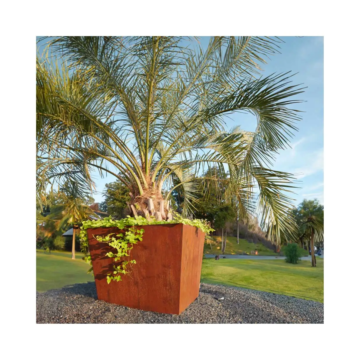 Customized irregular metal flower pots garden decorative flower pots blue steel flower pots