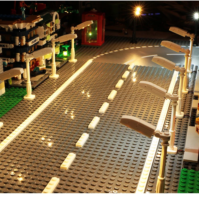 DIY lighting accessories building blocks 0.8 small port 4P RGB seven color light flash toy light accessories