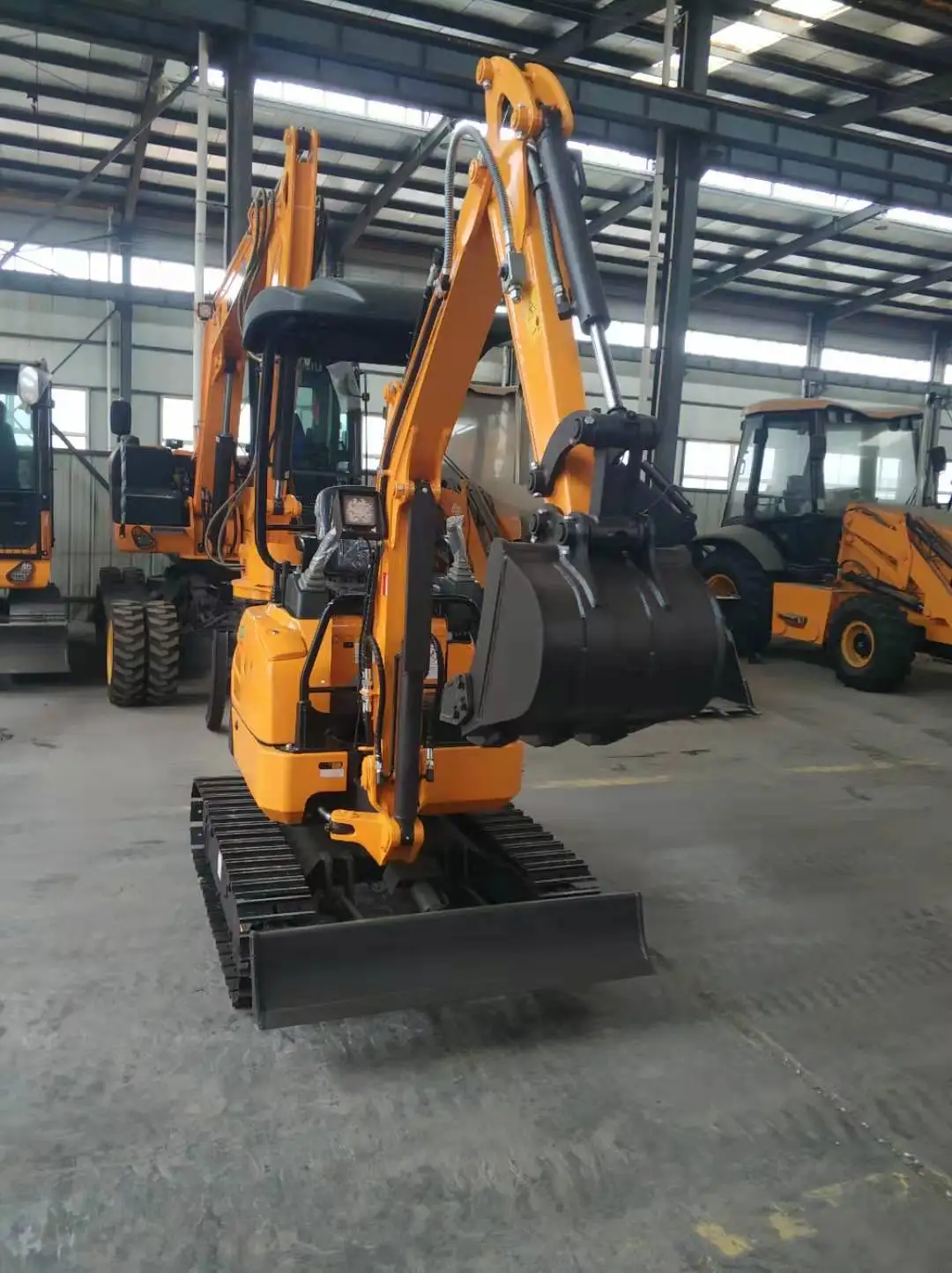 Wholesale Farm Excavator Machine Price EPA Manufacture 1.8 ton Digger Excavator with Backhoe Loader