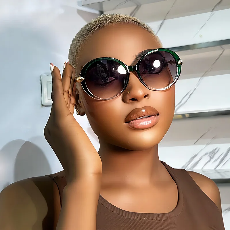 Retro Fashion Round Frame Colorful Sunglasses Women 2024 Gradient Shades Uv400 Leaf Stripe Metal Legs Men Oval Sun Glasses