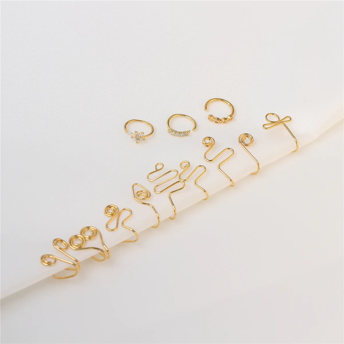 Кольца в африканском стиле для носа, поддельные ювелирные украшения с золотым кубическим драгоценным камнем, искусственная перегородка, хрящевая ткань, без пирсинга, регулируемые манжеты из проволоки для носа