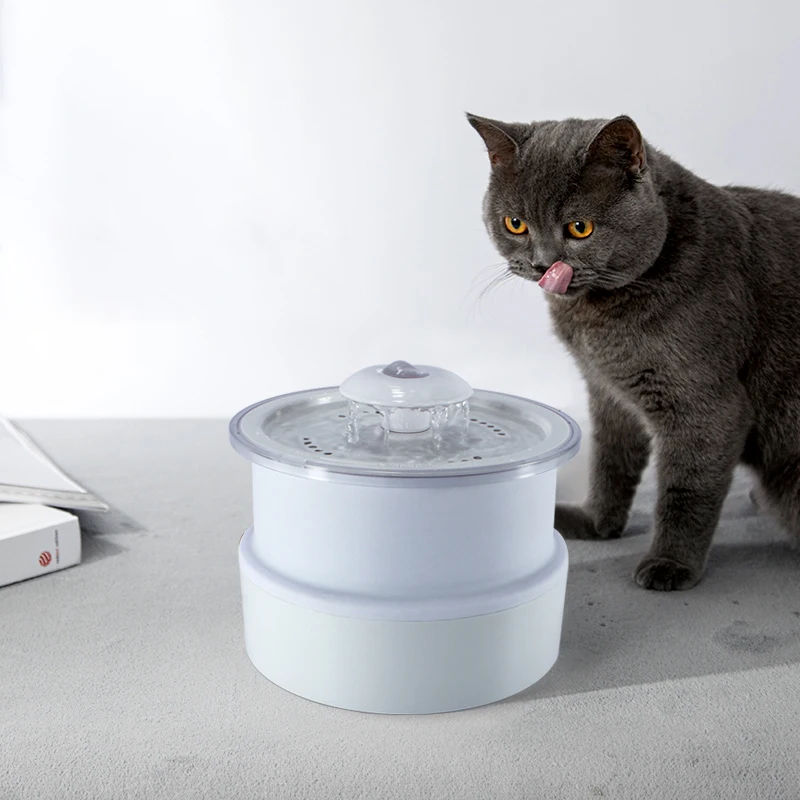 2025 New High Quality Automatic Pets Water Fountain Feeder Cats Water Dispense