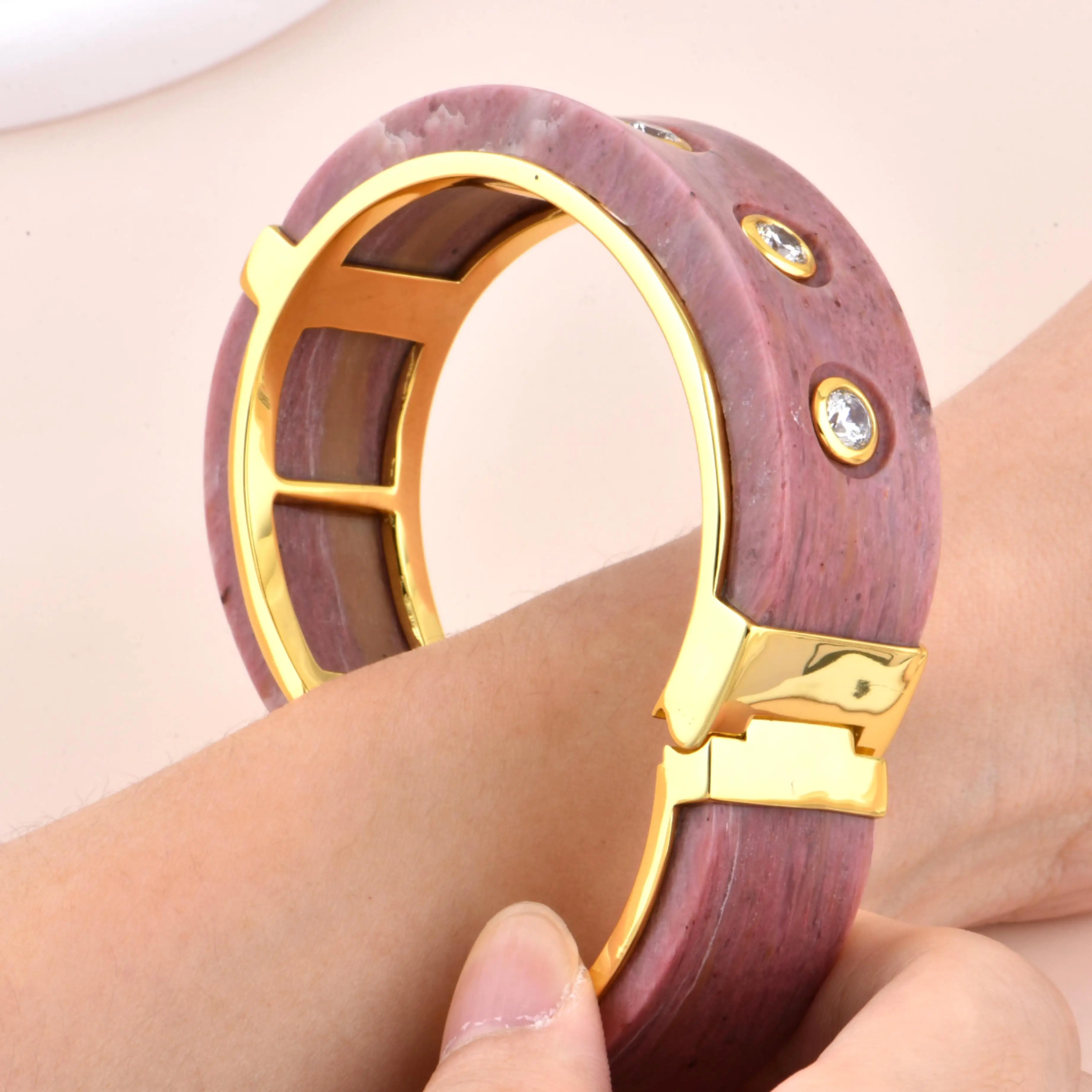 ChinChin Vintage Chunky Bangles For Women 18k Gold Plated Brass Zircon Adjustable Cuff Bangle Jewelry Fashion Charm Bracelets
