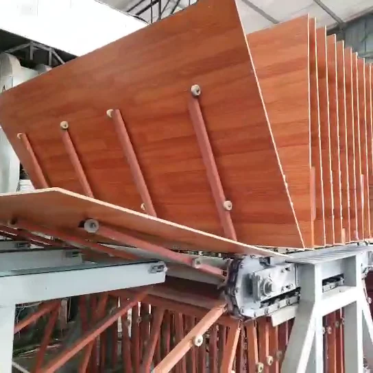 Factory directsale  hdf piso laminado 8mm 12mm oak designs glossy laminate flooring