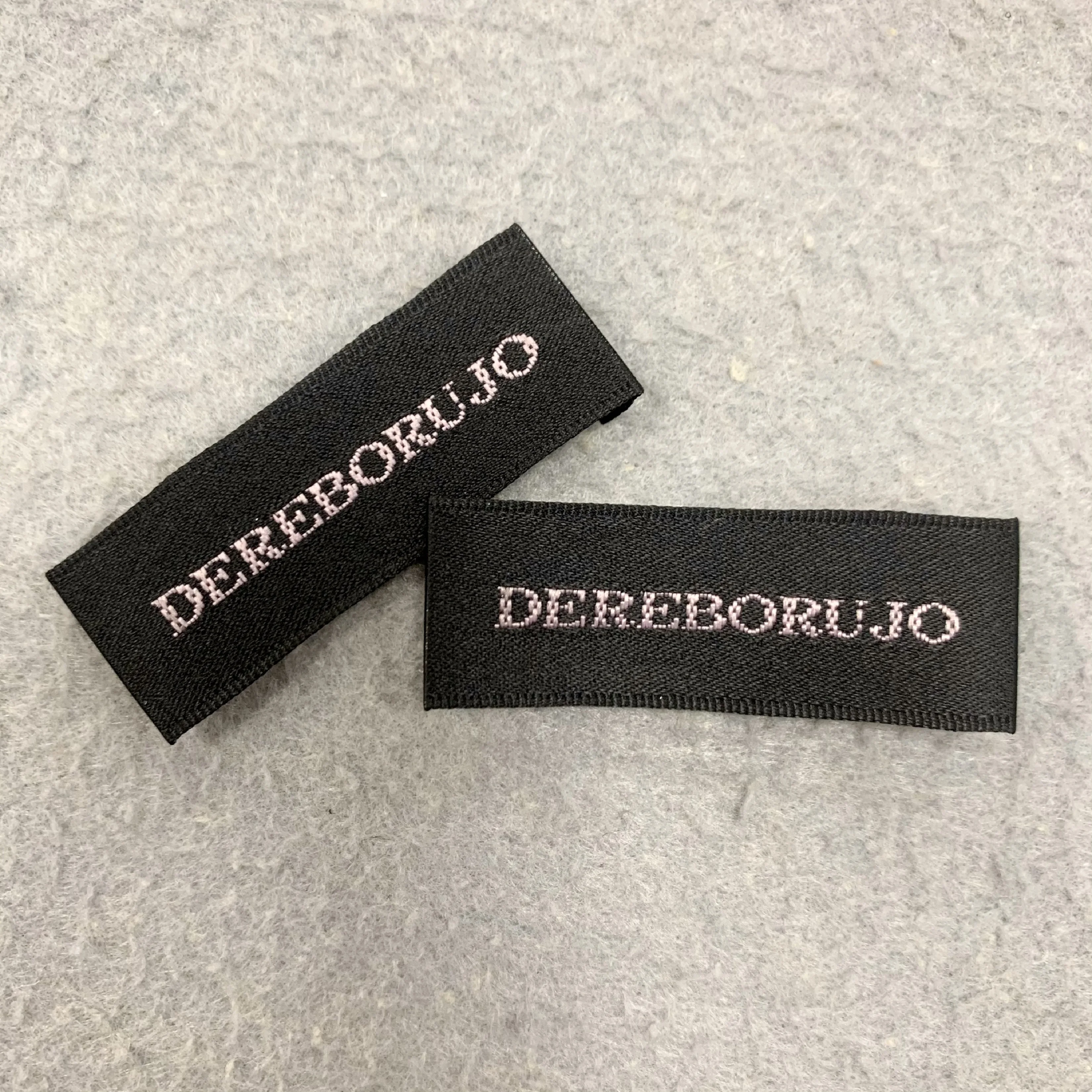 Factory Custom Garment Clothes Woven Label Tag/Satin Label/ Clothing Neck Labels