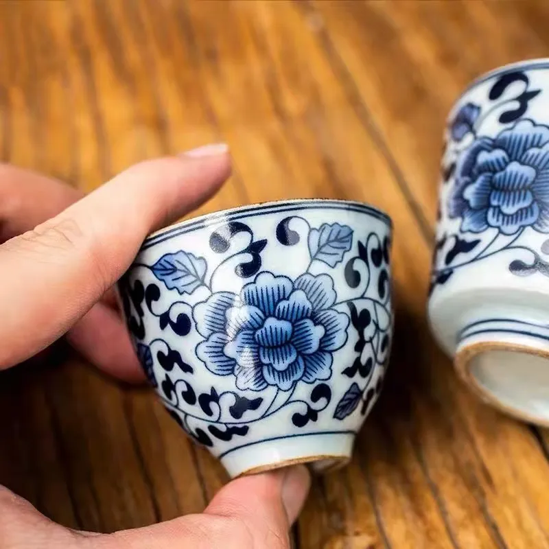 In Stock 55ml Blue and White Porcelain Tea Cups Set Ancient Chinese Ceramic Kungfu Tea Bowl Gift Box Personal Teacup Master Cup