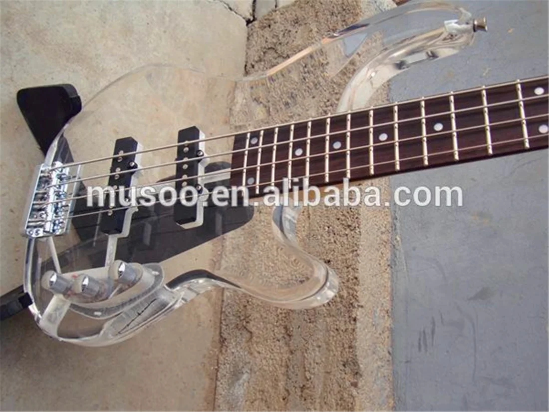 Musoo brand electric guitar Bass Guitar Traditional Strat-style body Locking Tuners(MB07)