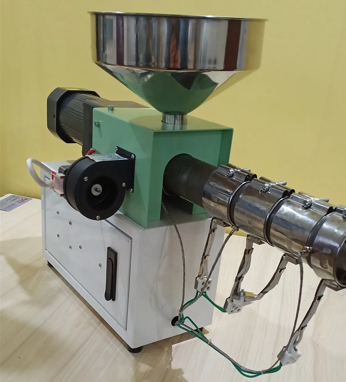 SJ35 Injection Molding Machine Desktop Plastic Extruder MachineDesktop Polymer Material Plastic Extruder Machines