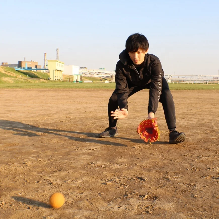 Rubber baseball ball J Earth yellow