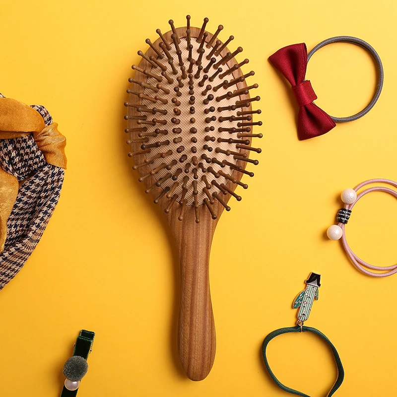 Wooden air cushion comb anti-static massage comb Chinese manufacturers customized logo to provide picture production