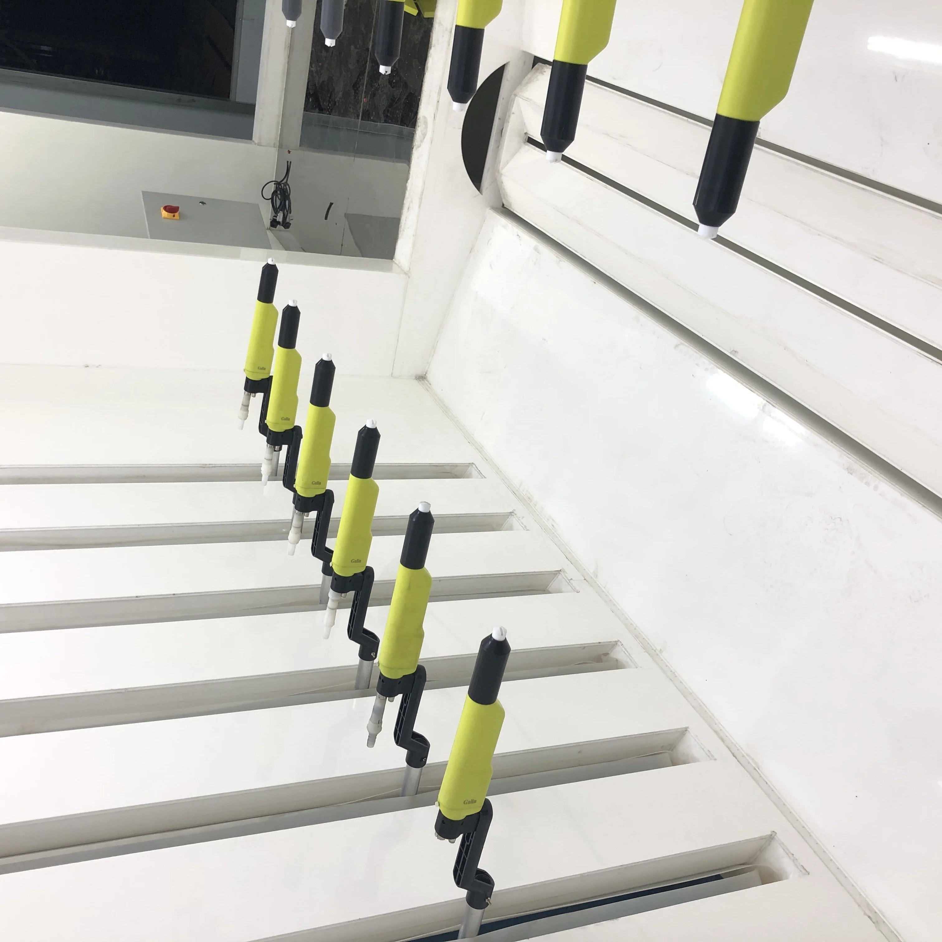 Hot sale PLC Automatic Electronic powder coating machine for complex workpieces Litone Phirst