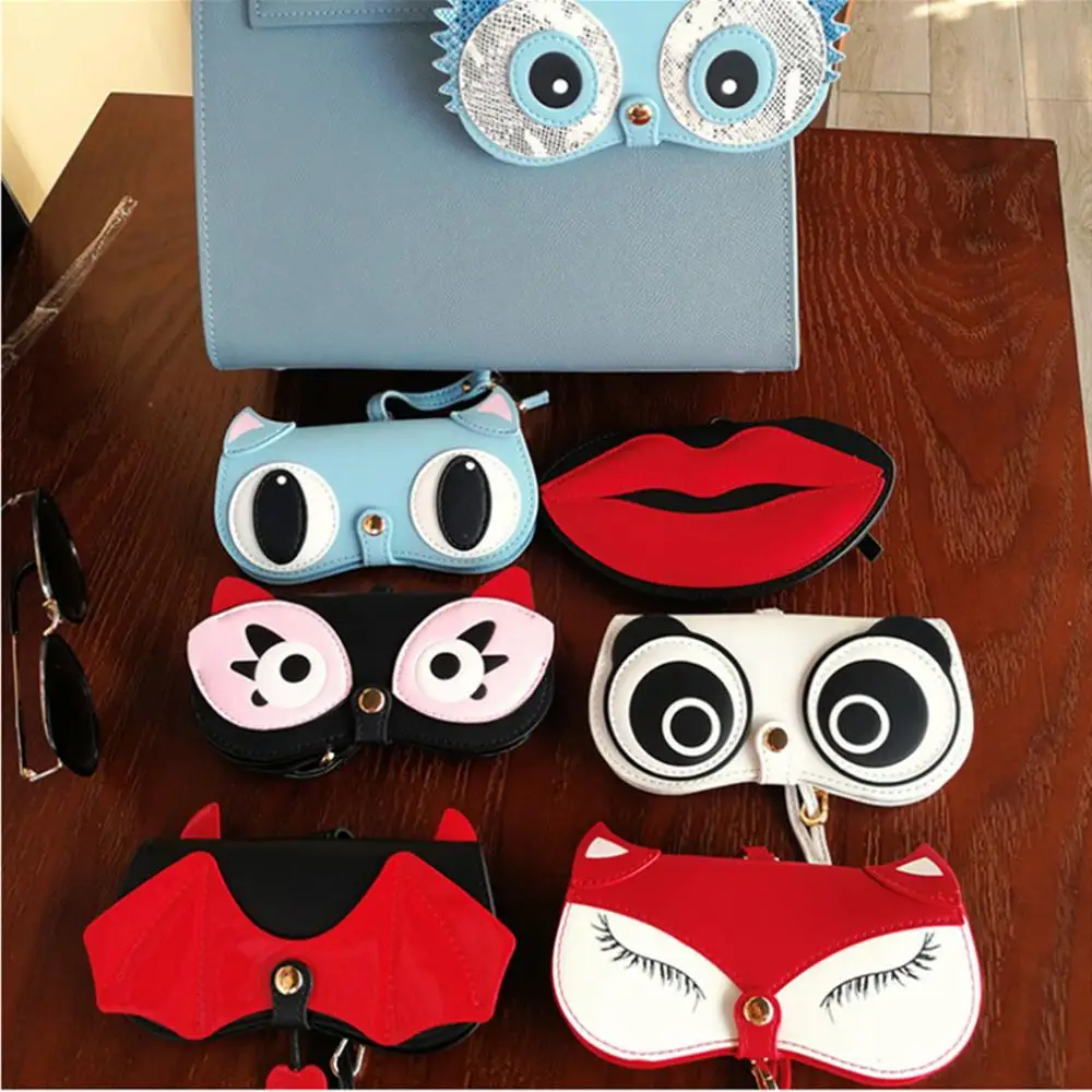 
Ins new fashion portable glasses case sunglasses protective cover sunglasses clips multi-function bag pendant 