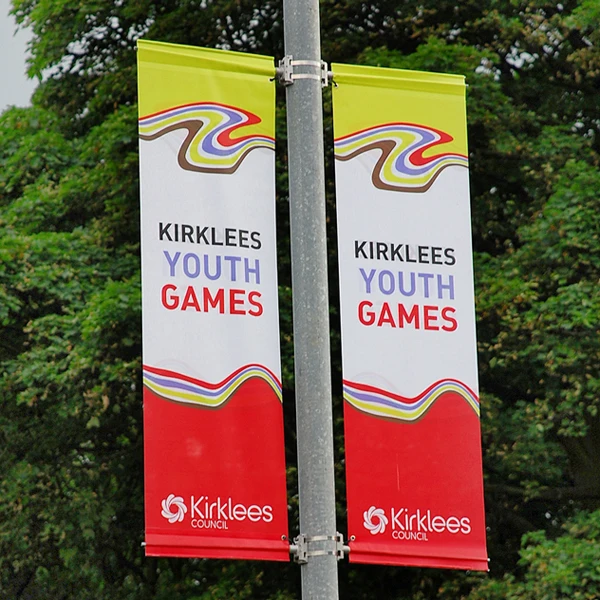 street light pole advertising poster fixer