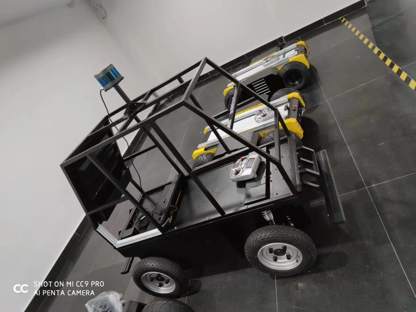 Security guard Policemen police Automated Guided Vehicle / patroling car robot /Security monitoring Collaborative robot kit