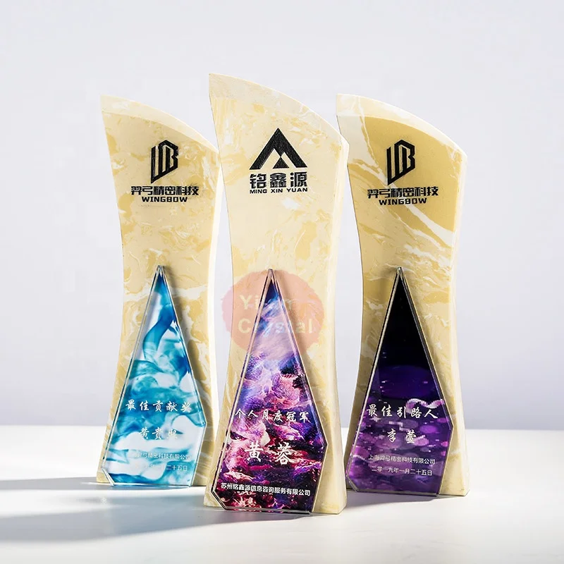 High-End New Design Colorful K9 Trophy Crystal Award for Competition Gift