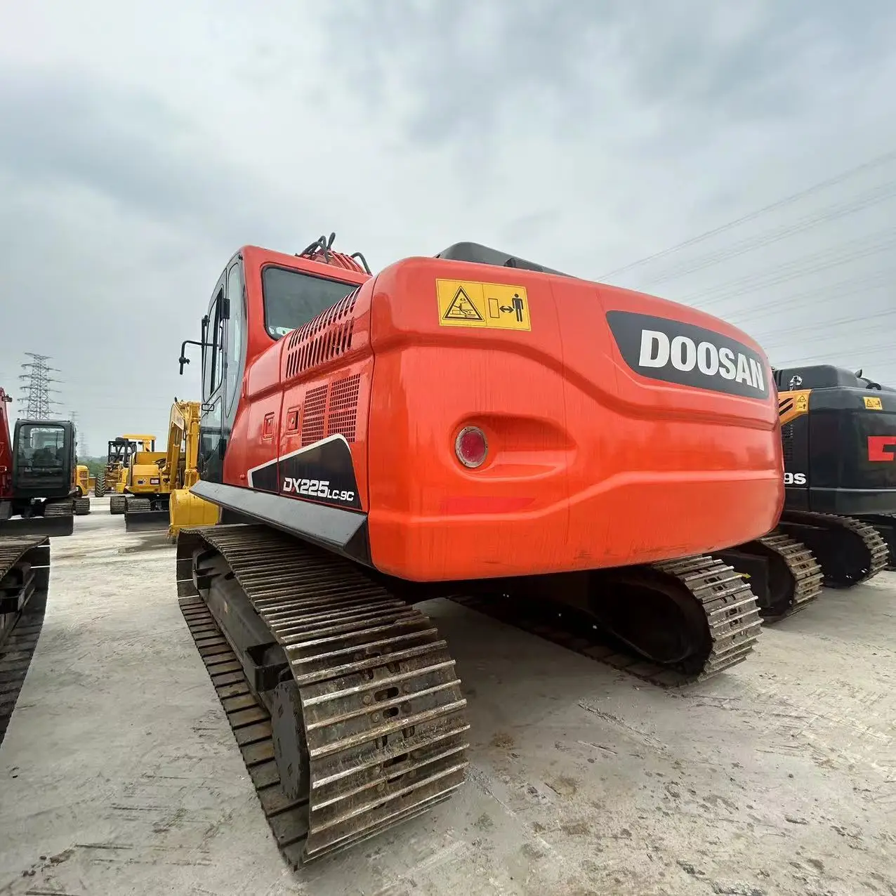 Экскаватор Doosan DX225 высокого качества гусеничная гидравлическая машина DX225LC/LC-9C высокая эффективность и низкая цена