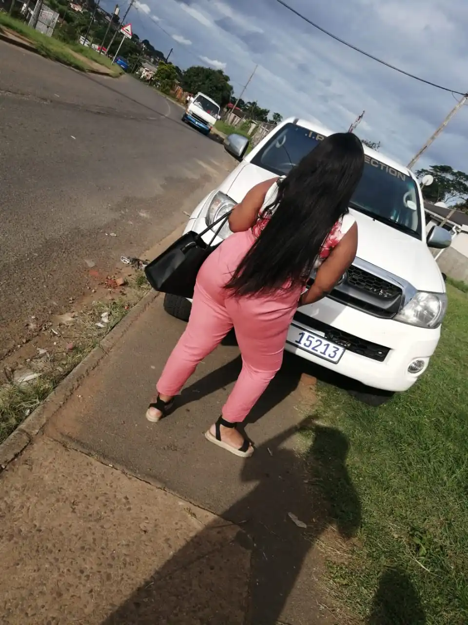 Парик бразильские человеческие волосы черный естественный цвет кружевной передний парик, настоящие безклеевые дешевые человеческие волосы парики, натуральные волосы кружевные передние парики