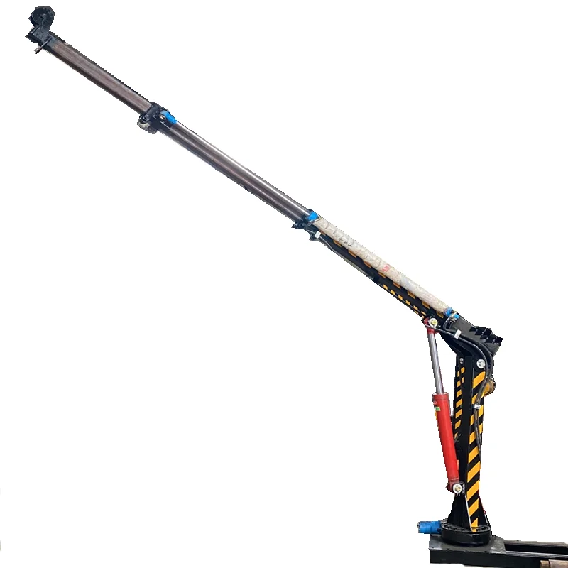 Pickup truck loading hydraulic crane fishing boat truck loading and unloading cargo pickup truck crane