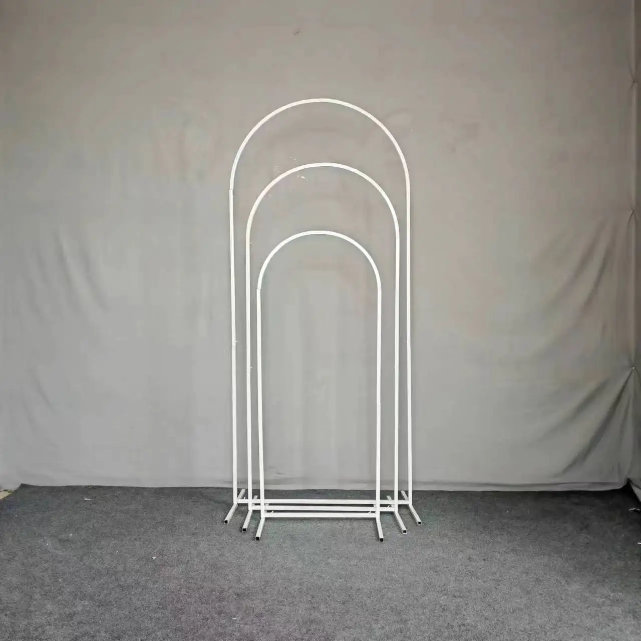 Wedding props Crown arch stage background Welcome decoration wedding iron arch backdrop stand wedding arch horn with flower