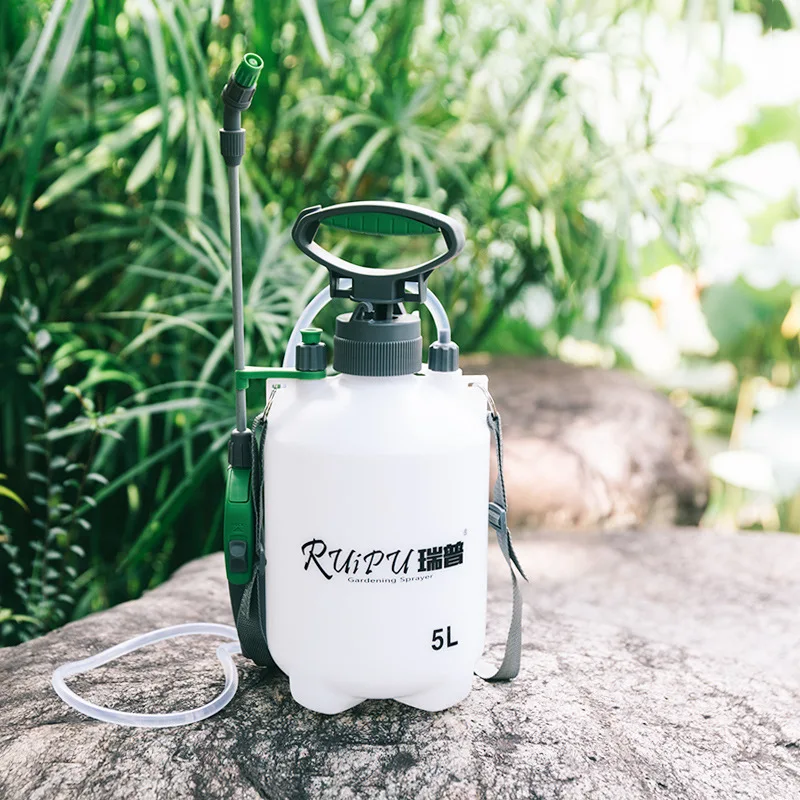 2022 hot selling pressure water sprayer household manual high pressure air pressure type Watering Garden Supplies