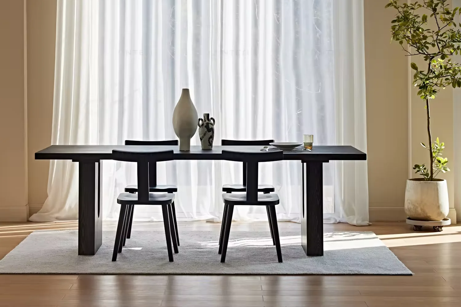 Antique Solid Oak Wood Dining Room Table Set 8 Seater Luxury Wooden Furniture for Hotels Villas and Hall Application