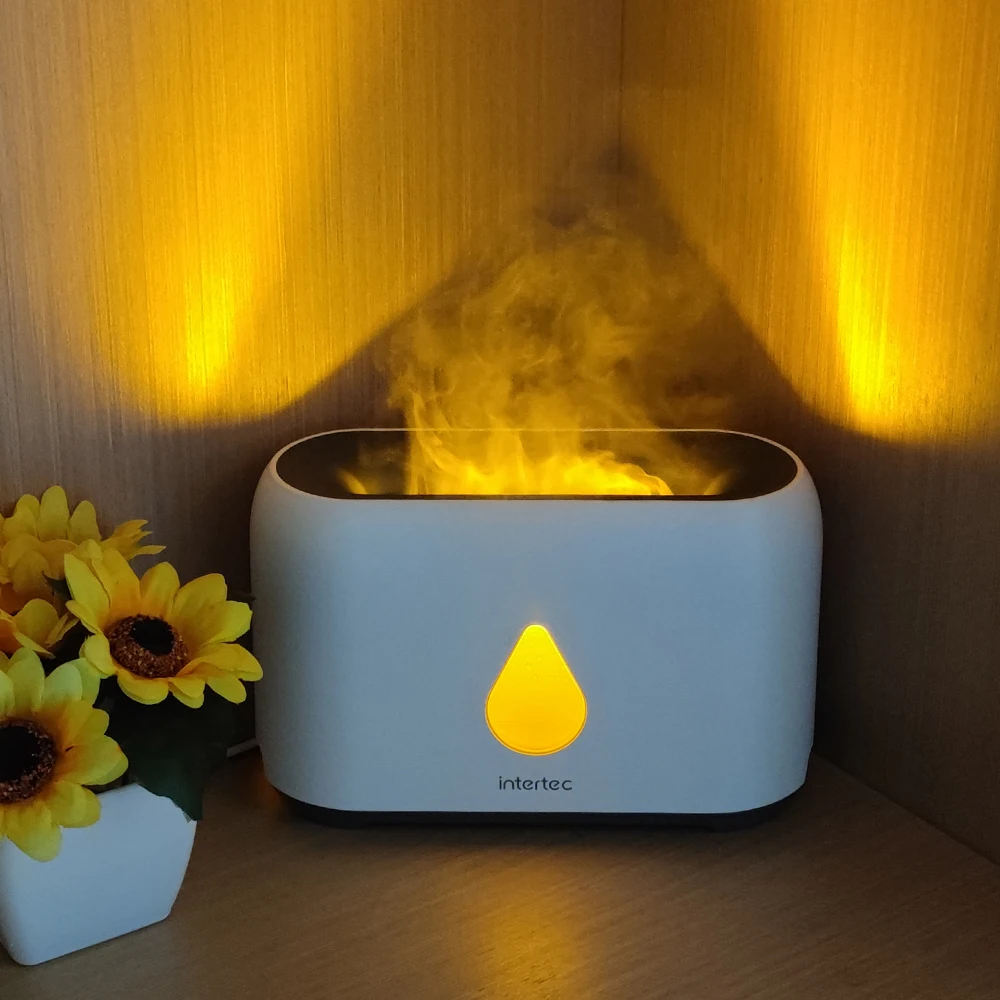 Patent Source Factory Customized LED Night Light Ultrasonic Low Noise Home aroma Oil Diffuser 2023 with Simulated Flame