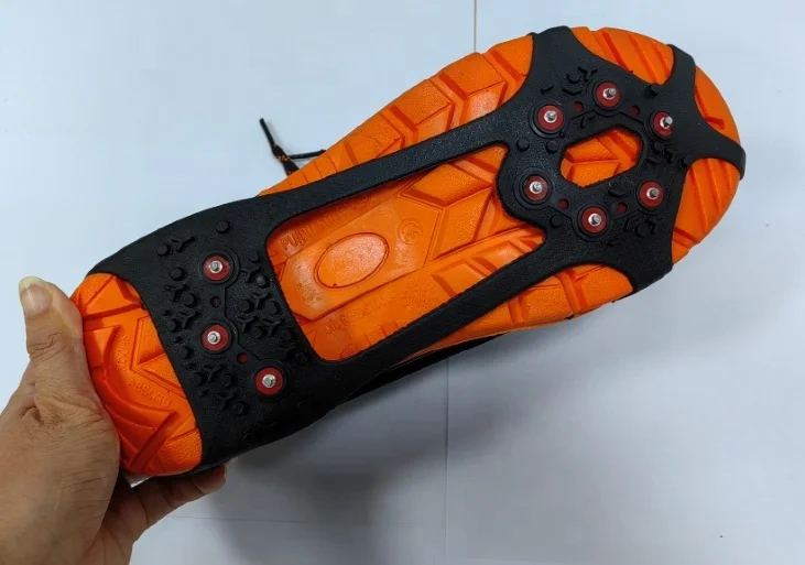 Unisex Discrete Cleat Snow Boots Winter Ice Grip Heel Stud Shoes with Sole Rod Carbide Grips for Spike Heels Ladies Shoes