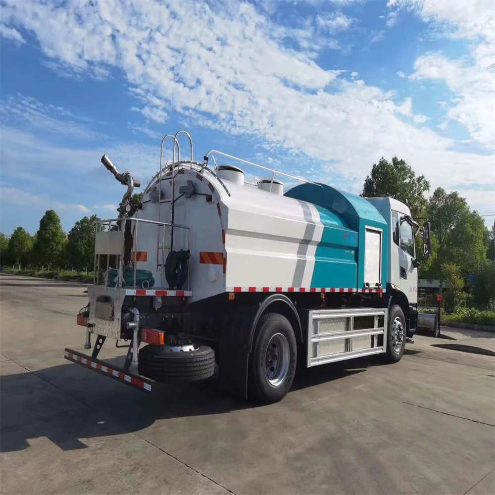 Новая автоуборочная машина dongfeng 4*2