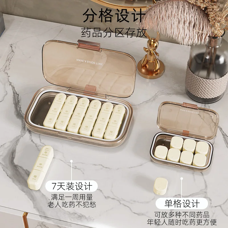 Large Capacity Strip Medicine box portable 7 Day Pill Containers Food grade PP pill box organizer Customized Logo