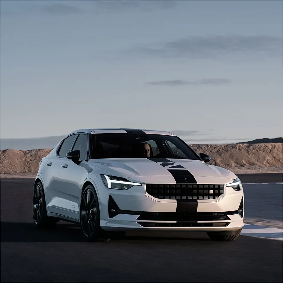 Electric compact sports car long range 450km with 300 kw motor power dual motor AWD polestar 2 hatchback luxury vehicles