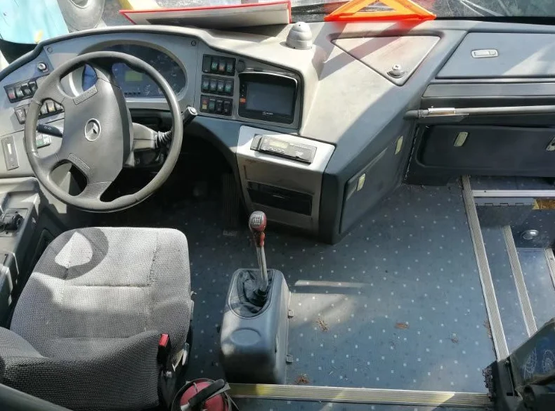 2012 год Kinglong XMQ6120C4 55 сидений б/у дизельный автобус