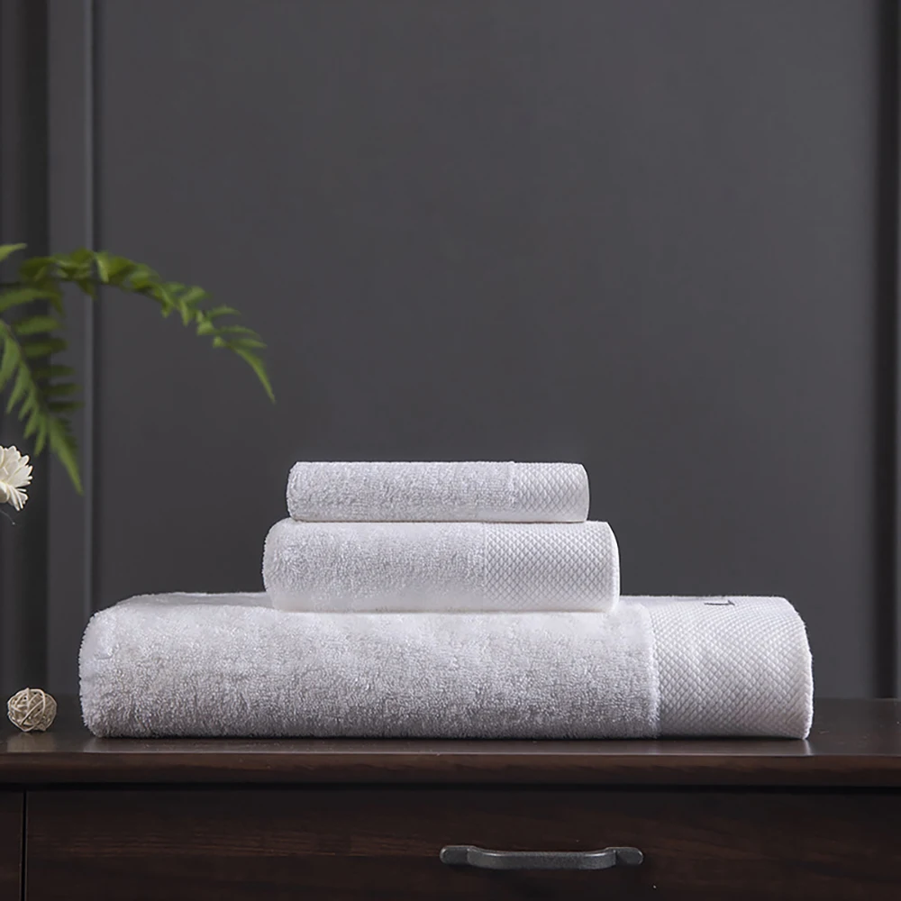Factory Supply Disposable Custom Pattern Logo Hotel Luxury 100% Cotton Towel Set For Bathroom