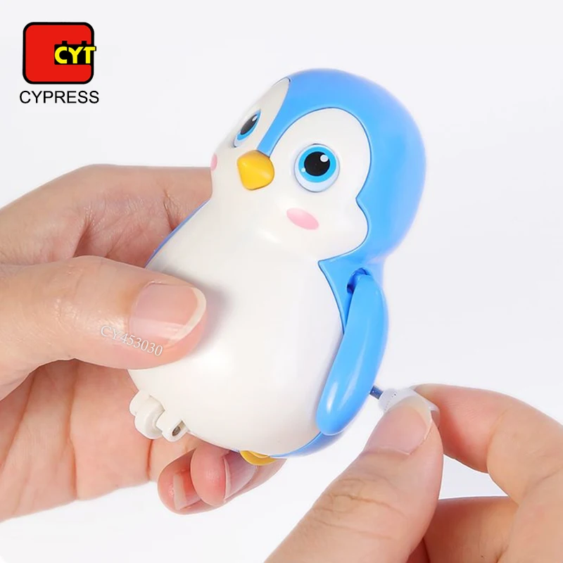 Игрушка-животное заводные игрушки маленькая пластиковая