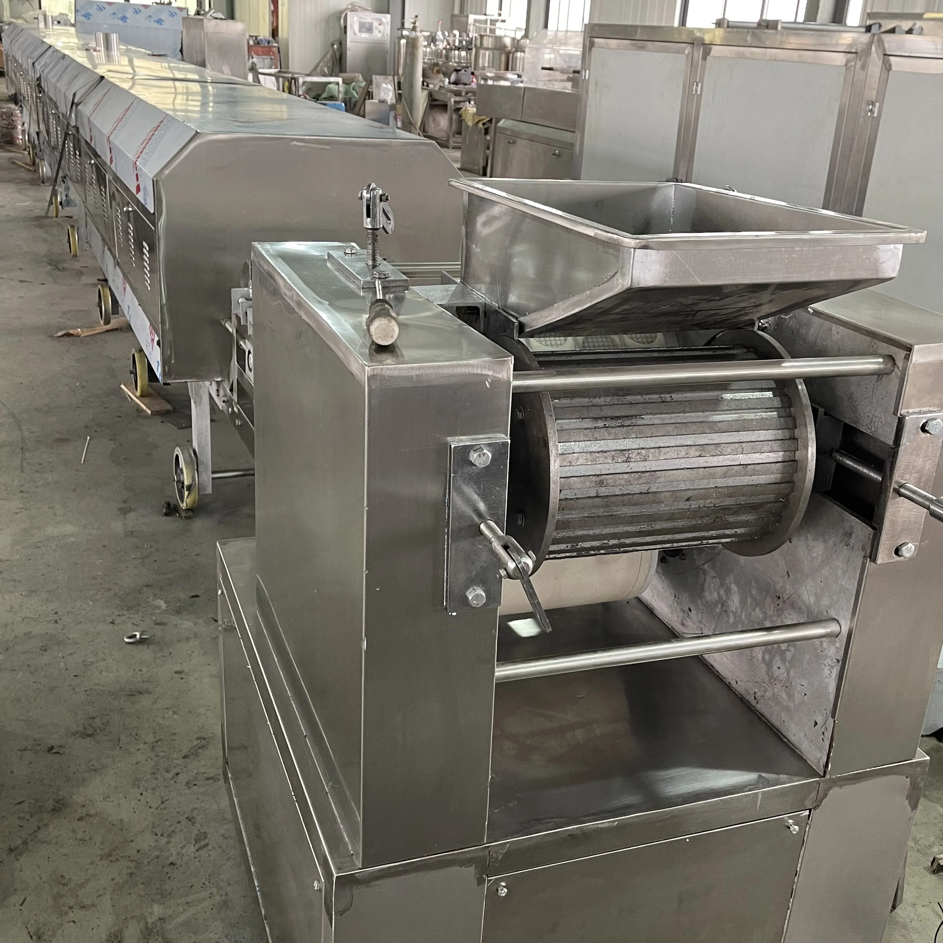 Fully automatic short biscuit making biscuit stacking machine for biscuit production line
