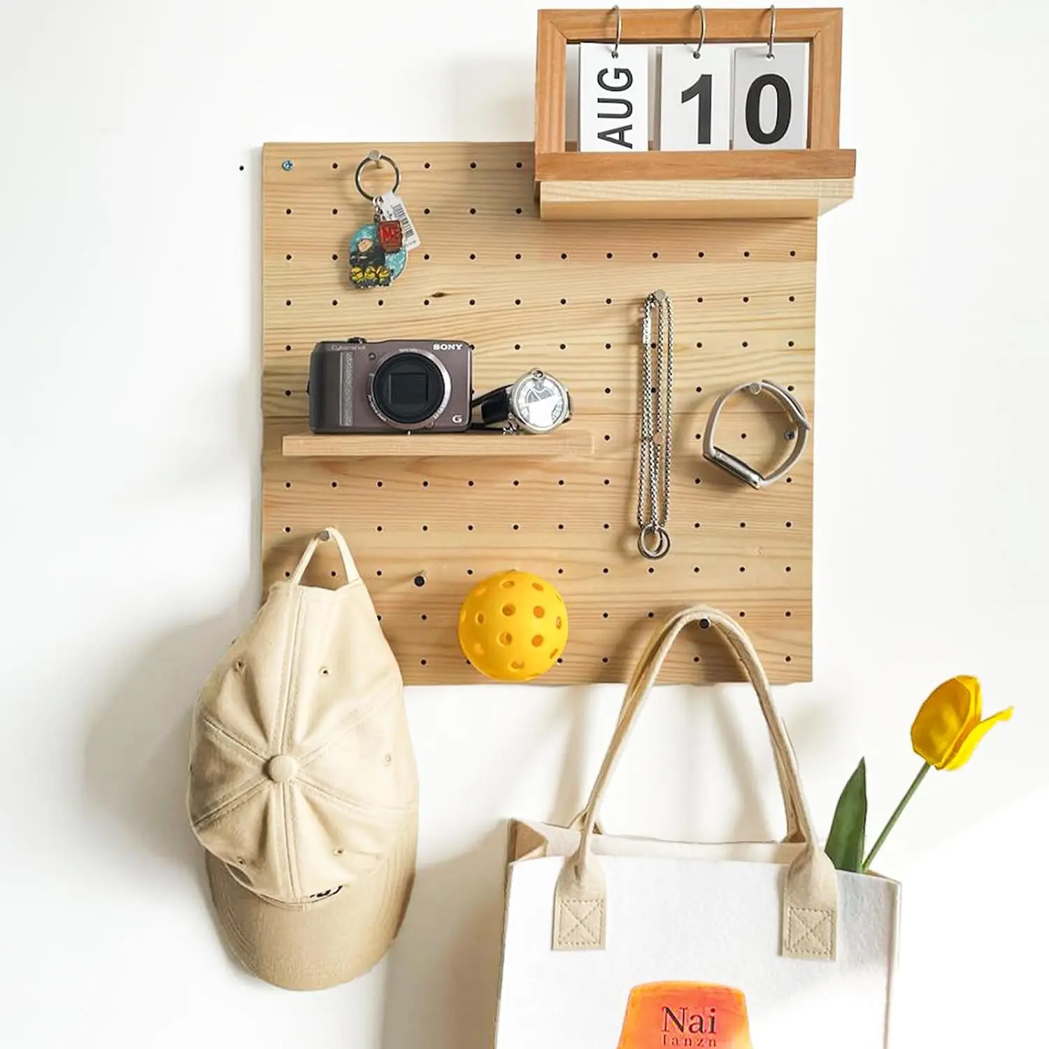 Wholesale Wooden Pegboard Peg Board Accessory Kit Modular Hanging for Wall Organizer