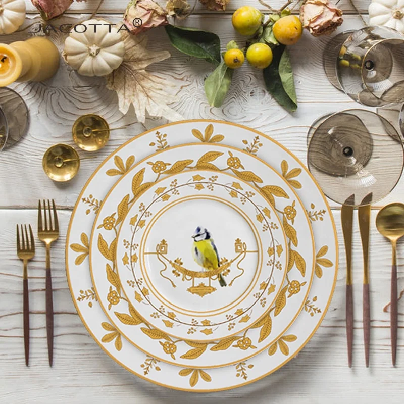 Wholesale porcelain plate sets wedding restaurant luxury western dinnerware sets bird ceramic dishes