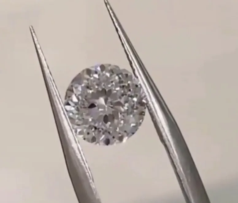 Custom Special Sirius Star cut  HPHT Lab Diamond 90 facets Round shape DEF Color VVS  IGI Certificate Loose Lab Grown Diamond