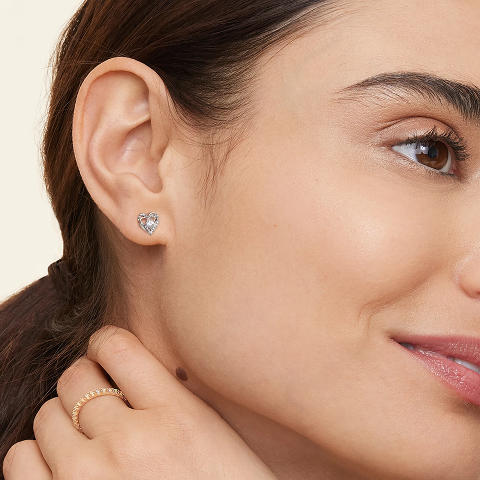 Moissanite Heart Stud VVS1 GRA Lab Created Diamond 925 Sterling Silver 14K White Gold Hypoallergenic Love Earring for Women