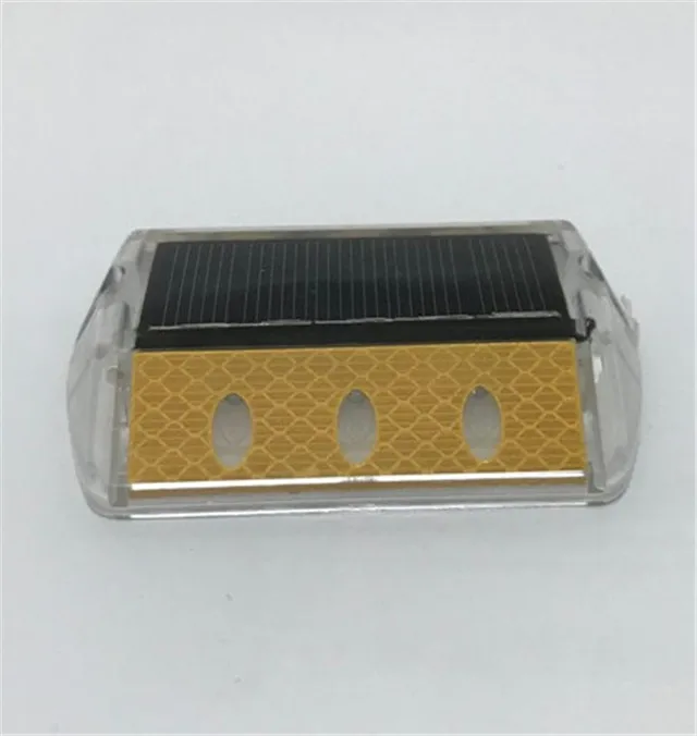 
High Brightness Plastic Solar Road Marker Cat Eyes Reflectors 