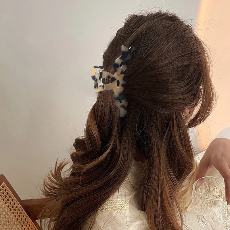 Factory Acetate Hair Claws Leopard Style Ponytail Headwear Crab Clips Retro Cross Headdress Geometric Hairpins Fashion