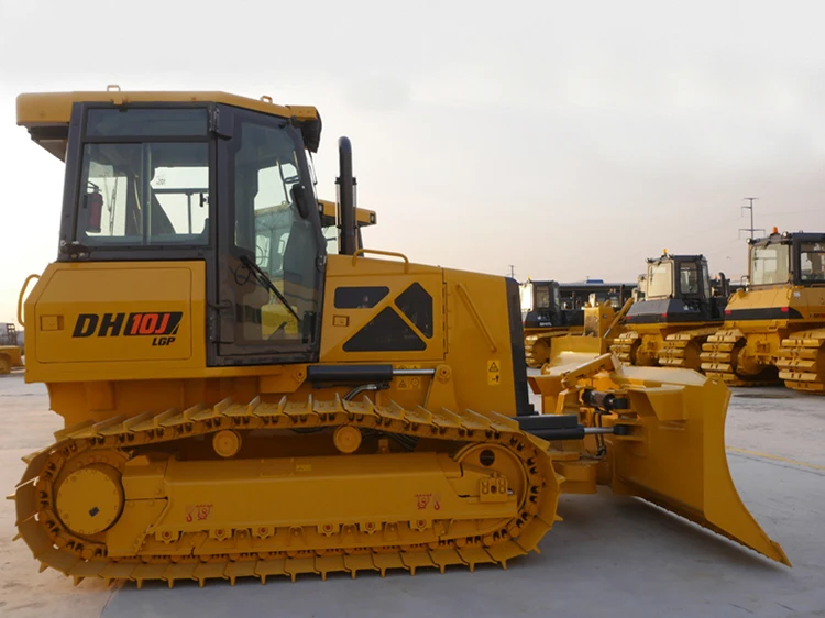 China 100hp Bulldozers Dozer Bulldozer DH10J with Good Performance for Sale