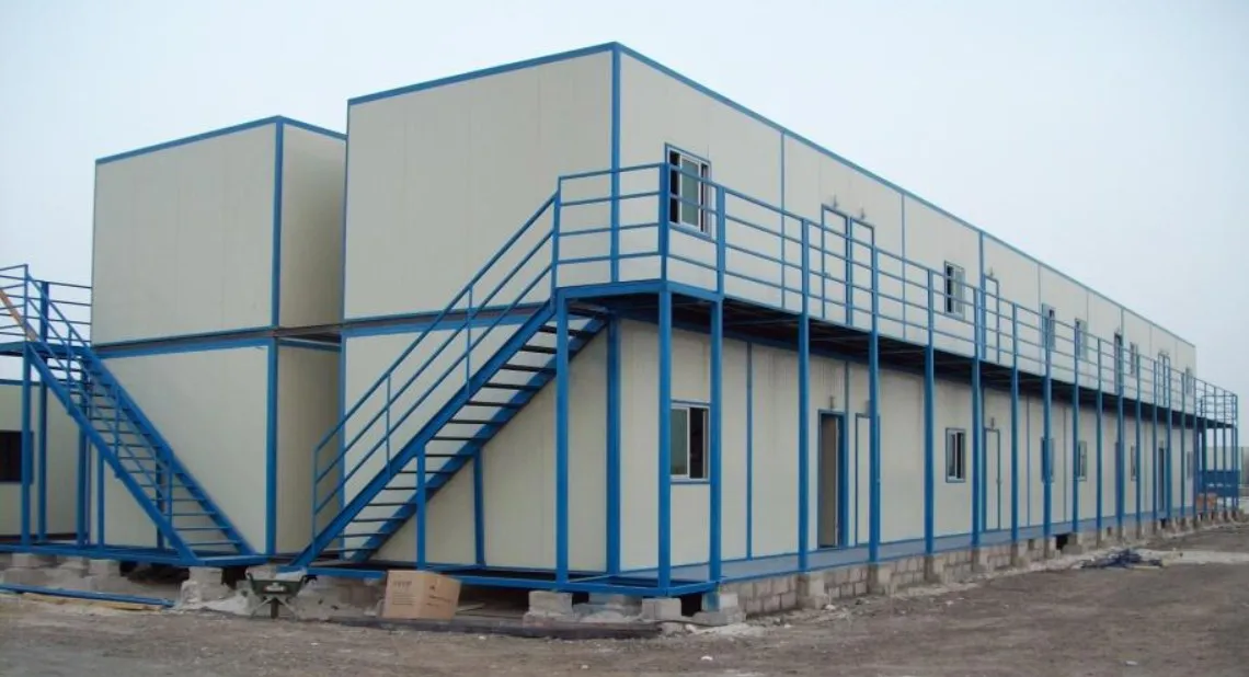 The container room uses steel plate as the main wall, which can be decorated with wood board and has a long service life